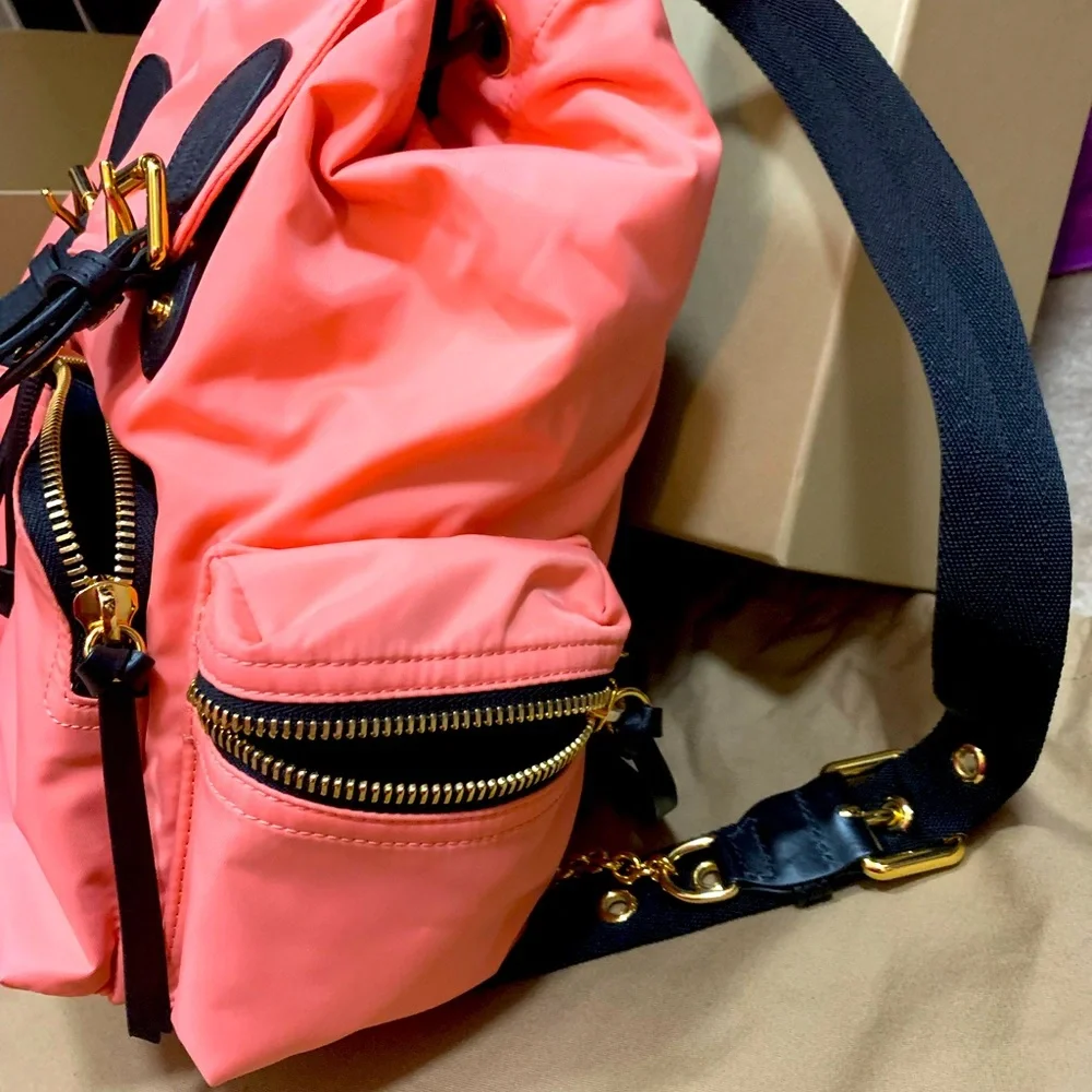 Burberry Rucksack Backpack Medium, Bright Coral Pink, 100% Authentic - Picture 3 of 5